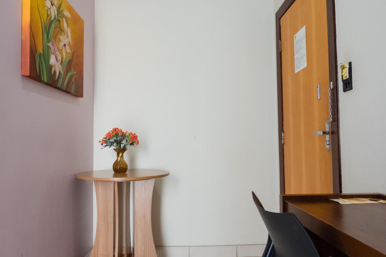 Ibituruna Center Hotel Governador Valadares Eksteriør bilde