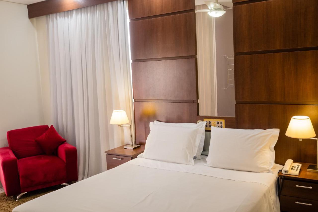Ibituruna Center Hotel Governador Valadares Eksteriør bilde