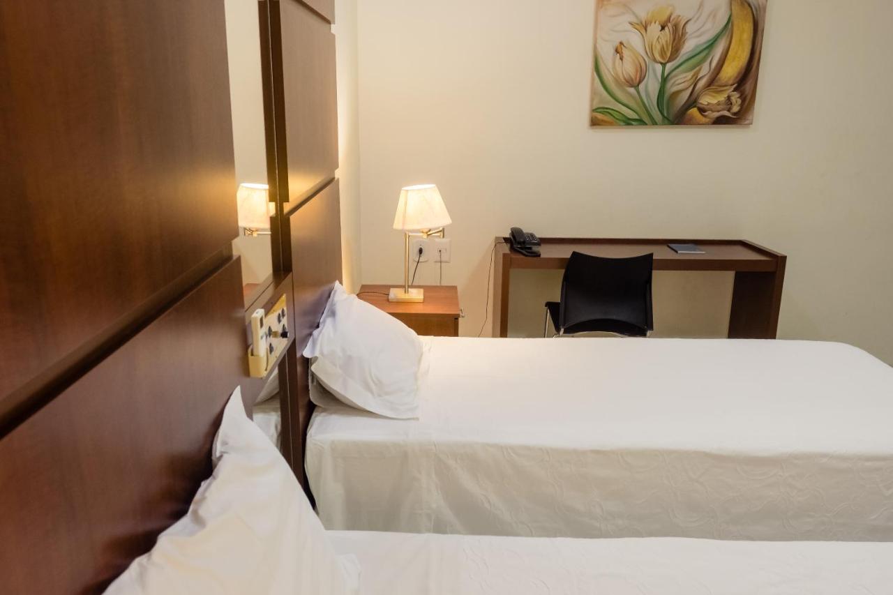 Ibituruna Center Hotel Governador Valadares Eksteriør bilde