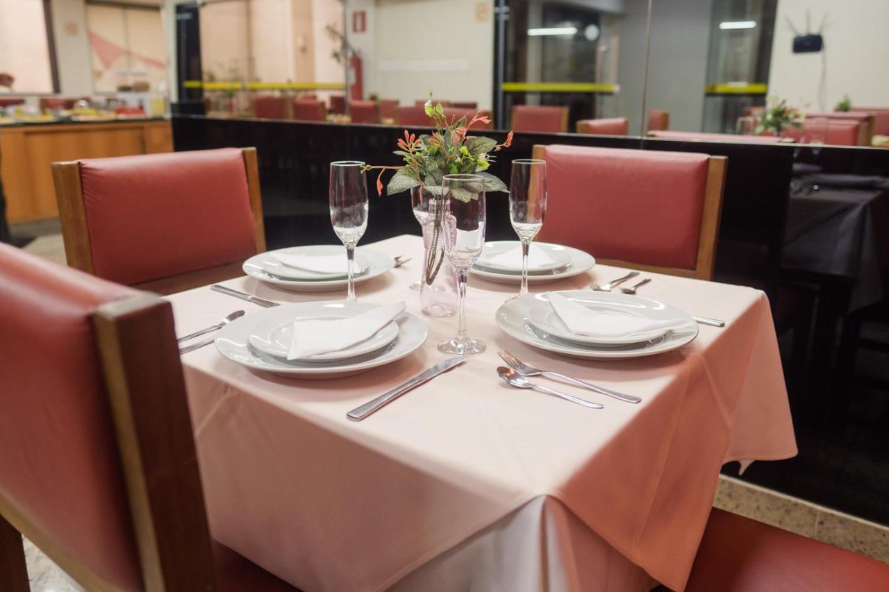 Ibituruna Center Hotel Governador Valadares Eksteriør bilde