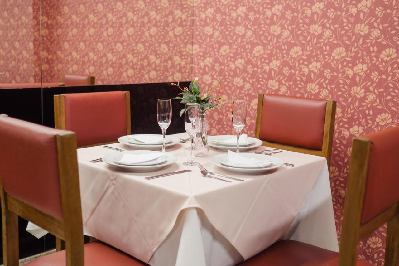 Ibituruna Center Hotel Governador Valadares Eksteriør bilde